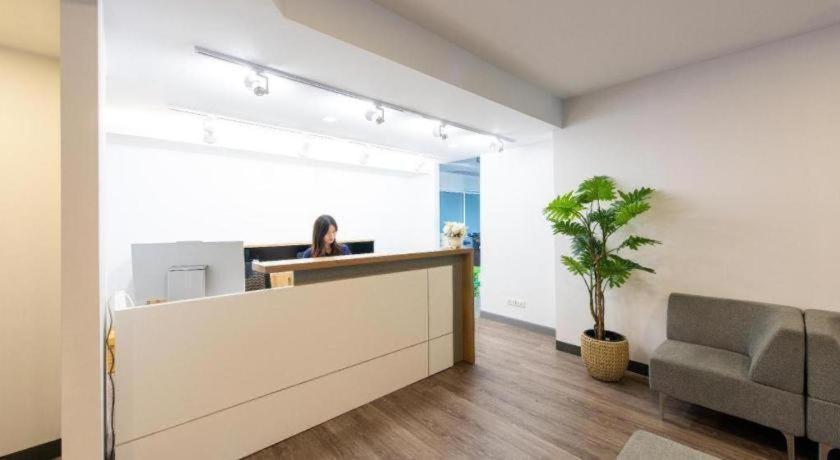 Vda - Victory Monument - Hotel